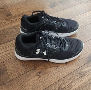 Under Armour Micro G Motion Women's Running Shoes Size 6.5 / Euro 37.5